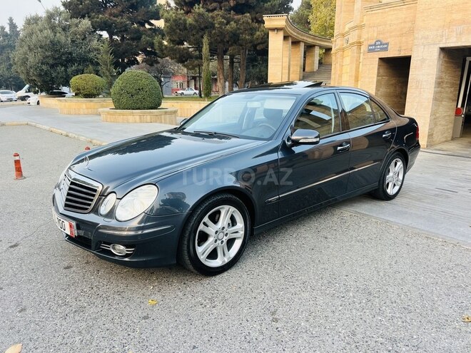 Mercedes E 200 2008, 246,000 km - 1.8 l - Bakı