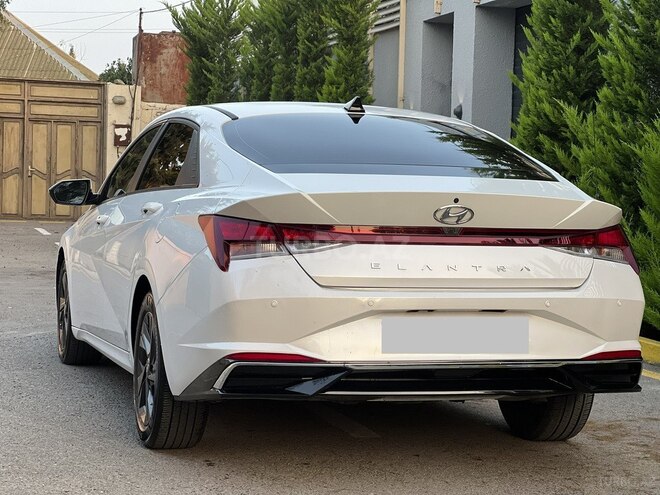 Hyundai Elantra 2020, 32,000 km - 2.0 l - Bakı