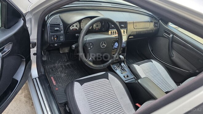 Mercedes C 200 1999, 324,846 km - 2.0 л - Sumqayıt