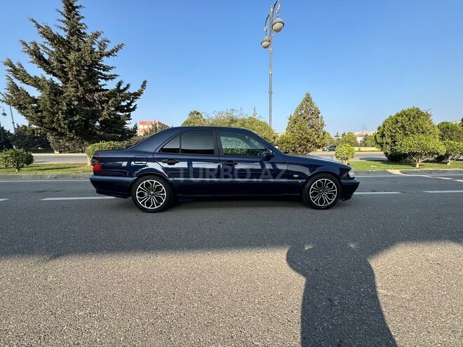 Mercedes C 220 1998, 486,000 km - 2.2 l - Bakı