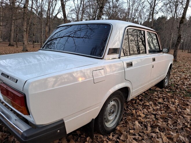 LADA (VAZ) 2107 2009, 86,000 km - 1.6 l - Bakı