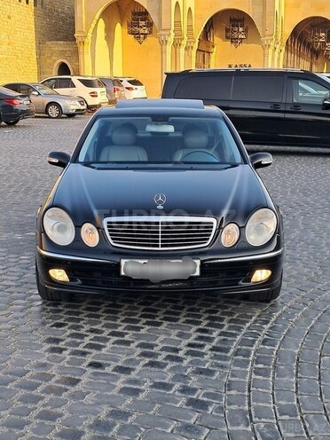 Mercedes E 240 2004, 241,310 km - 2.6 l - Bakı