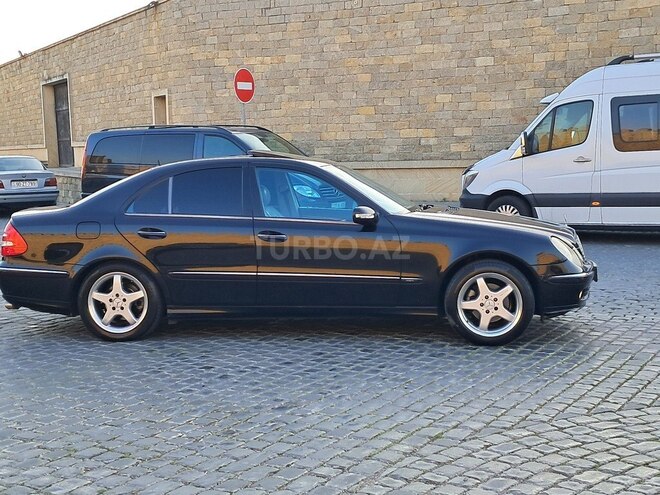 Mercedes E 240 2004, 241,310 km - 2.6 l - Bakı