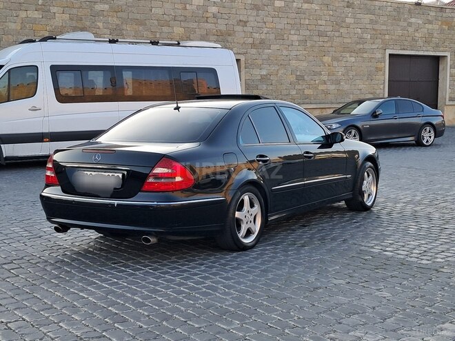 Mercedes E 240 2004, 241,310 km - 2.6 l - Bakı
