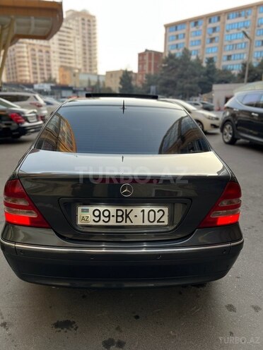 Mercedes C 200 2000, 335,571 km - 2.0 l - Bakı