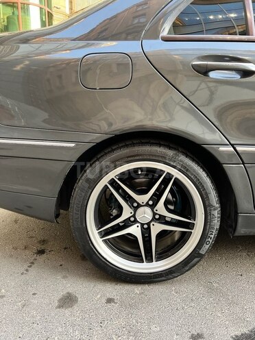 Mercedes C 200 2000, 335,571 km - 2.0 l - Bakı