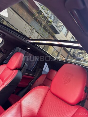 Porsche Cayenne Turbo 2016, 105,000 km - 4.8 л - Bakı