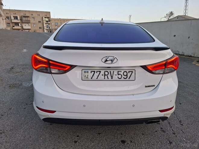 Hyundai Avante 2015, 166,000 km - 1.6 л - Bakı