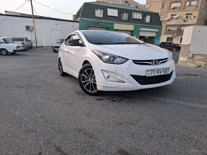 Hyundai Avante 2015, 166,000 km - 1.6 л - Bakı