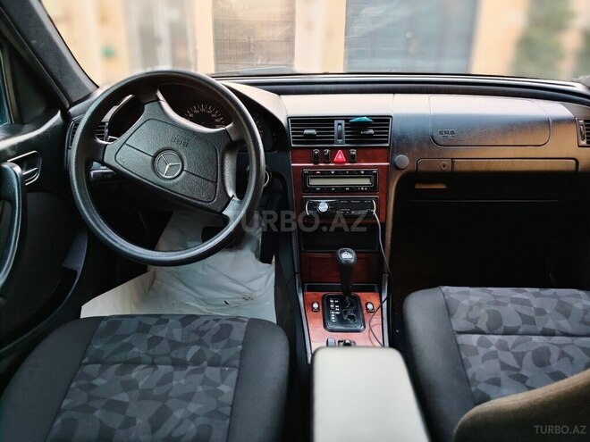 Mercedes C 180 1998, 352,000 km - 1.8 l - Bakı