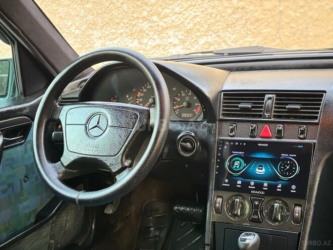 Mercedes C 200 1996, 215,470 km - 2.0 l - Bakı