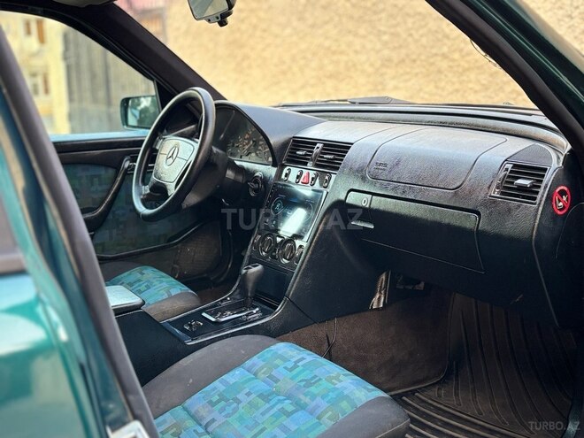 Mercedes C 200 1996, 215,470 km - 2.0 l - Bakı
