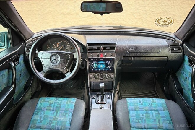 Mercedes C 200 1996, 215,470 km - 2.0 l - Bakı