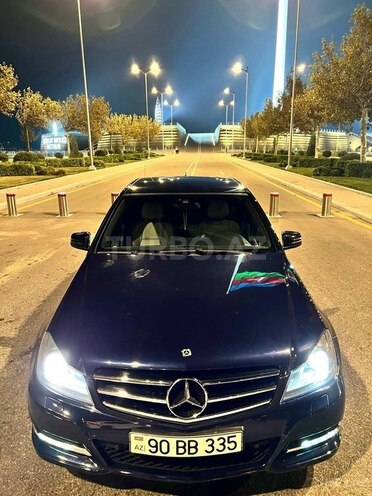 Mercedes C 200 2011, 342,210 km - 2.2 л - Bakı