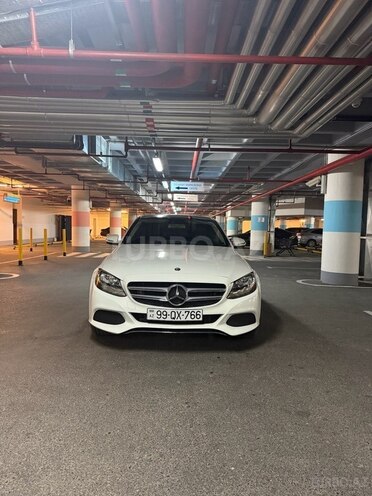 Mercedes  2018, 95,000 km - 2.0 l - Bakı