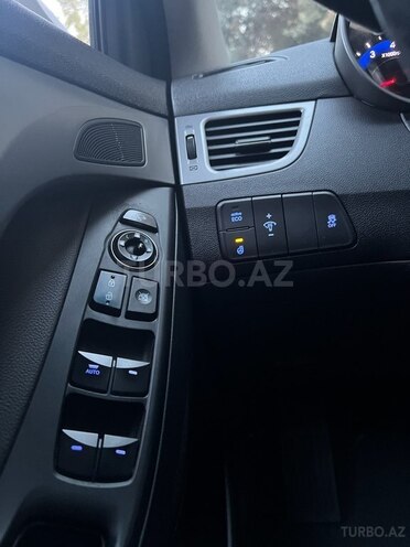 Hyundai Elantra 2014, 147,903 km - 1.6 l - Bakı