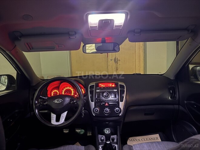 Kia  2010, 298,909 km - 1.6 l - Qəbələ