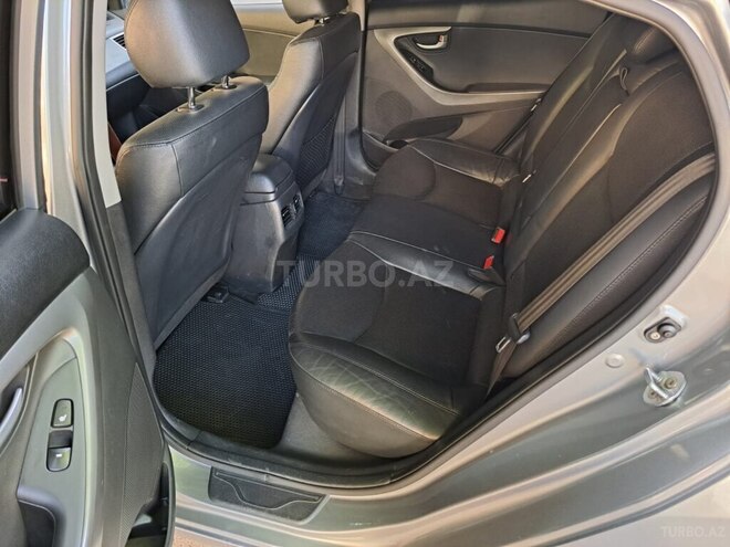 Hyundai Avante 2014, 178,756 km - 1.6 l - Bakı