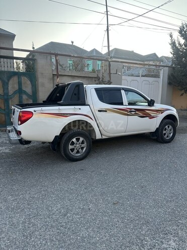 Mitsubishi L200 2007, 280,000 km - 2.5 l - Sumqayıt