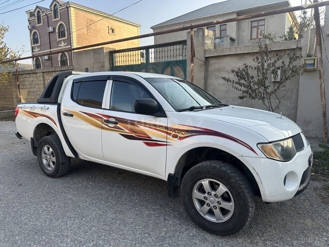 Mitsubishi L200 2007, 280,000 km - 2.5 l - Sumqayıt