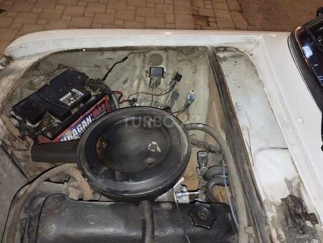 LADA (VAZ) 2106 1985, 248,000 km - 1.5 l - Salyan
