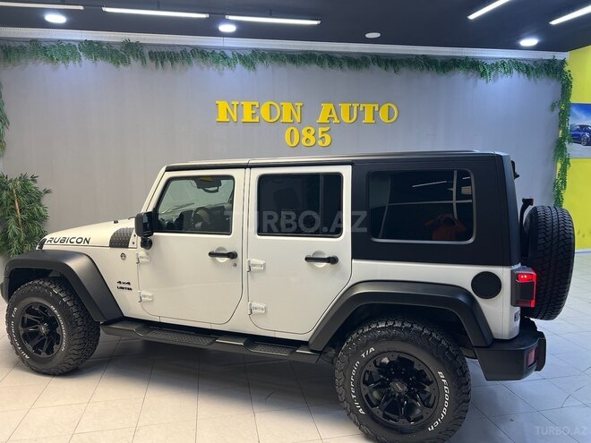 Jeep Wrangler-7