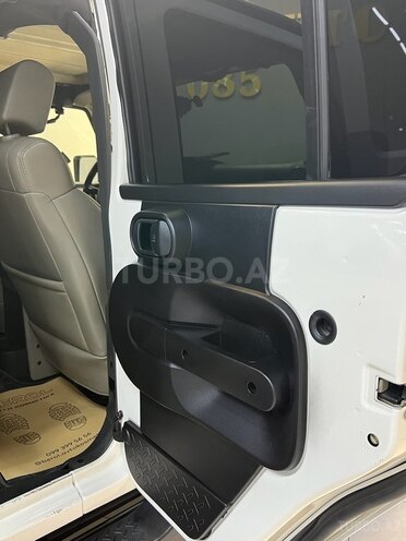Jeep Wrangler-18