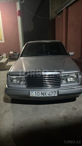 Mercedes E 200 1993, 532,280 km - 2.0 l - Sumqayıt