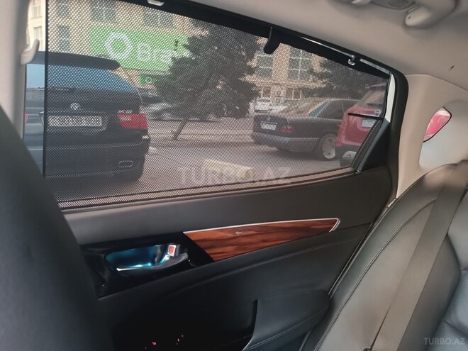Kia K7-3