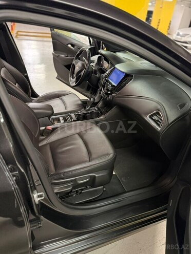 Chevrolet Cruze 2016, 220,000 km - 1.4 l - Gəncə