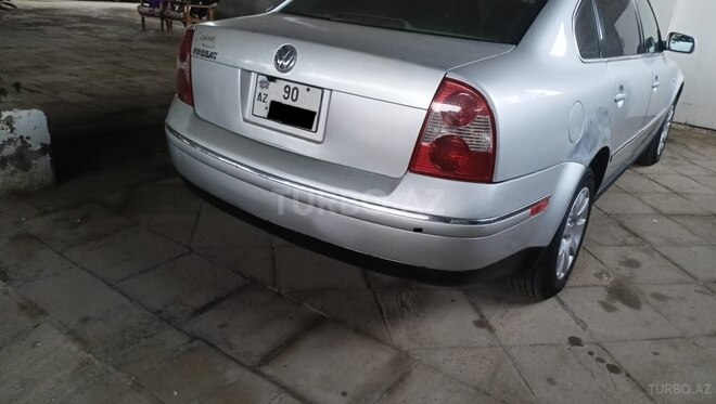 Volkswagen Passat 2003, 232,000 km - 1.8 l - Şirvan