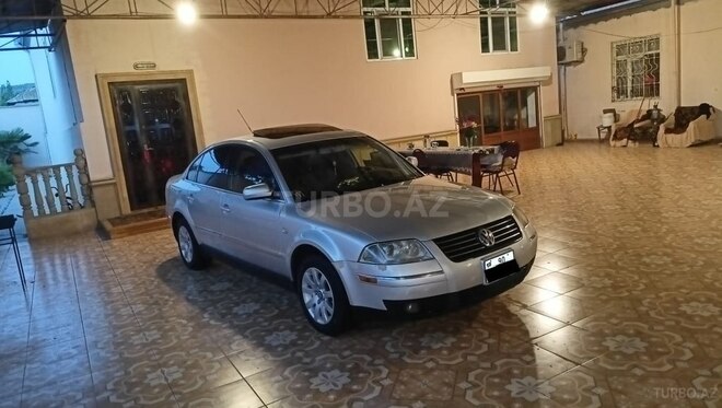 Volkswagen Passat 2003, 232,000 km - 1.8 l - Şirvan