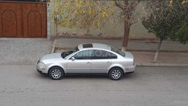 Volkswagen Passat 2003, 232,000 km - 1.8 l - Şirvan