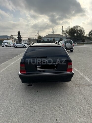Mercedes C 240 1998, 245,000 km - 2.4 l - Sumqayıt