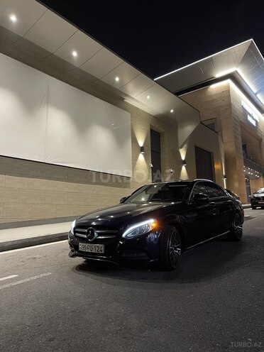 Mercedes C 300 4MATIC 2015, 225,000 km - 2.0 l - Bakı