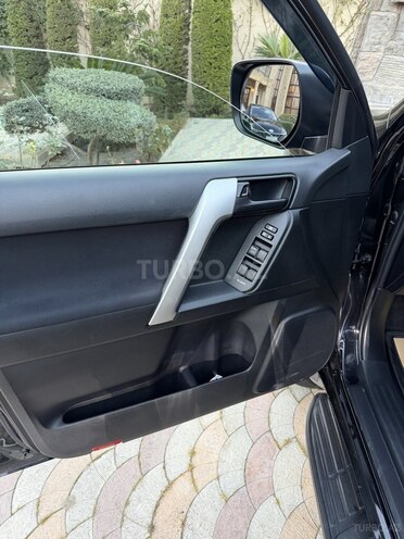 Toyota Land Cruiser Prado 2018, 113,300 km - 2.7 л - Bakı