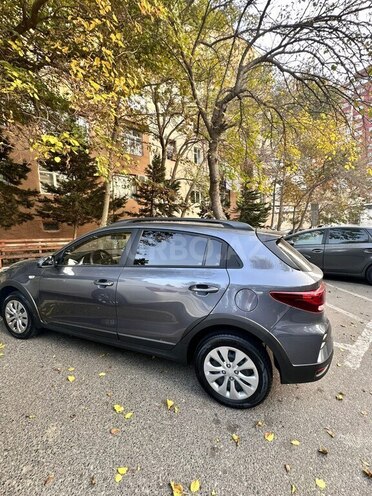 Kia Rio X-Line 2021, 18,300 km - 1.4 л - Bakı