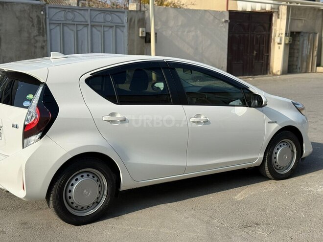 Toyota Aqua 2020, 104,000 km - 1.5 l - Bakı
