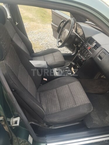 Mercedes C 180 1994, 327,000 km - 1.8 l - Zaqatala