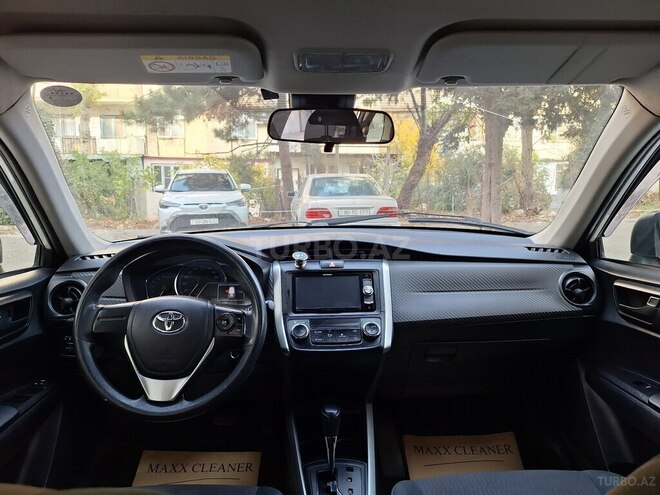Toyota Corolla Fielder 2018, 201,000 km - 1.5 л - Bakı