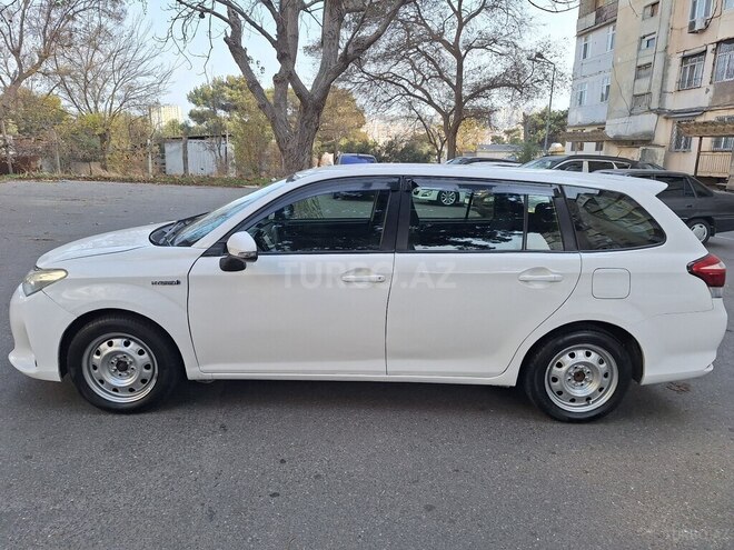 Toyota Corolla Fielder 2018, 201,000 km - 1.5 л - Bakı