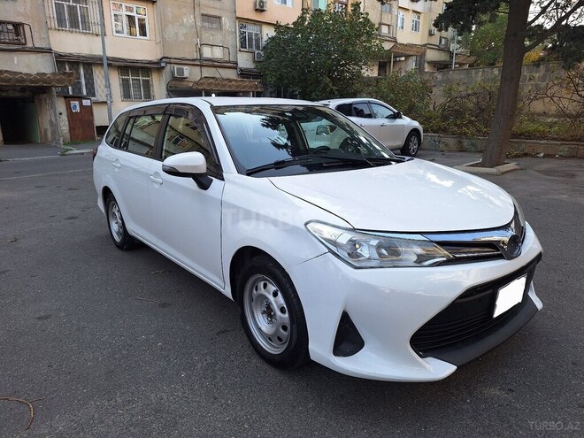 Toyota Corolla Fielder 2018, 201,000 km - 1.5 л - Bakı