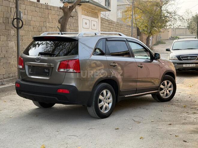 Kia Sorento 2011, 270,385 km - 2.0 l - Bakı
