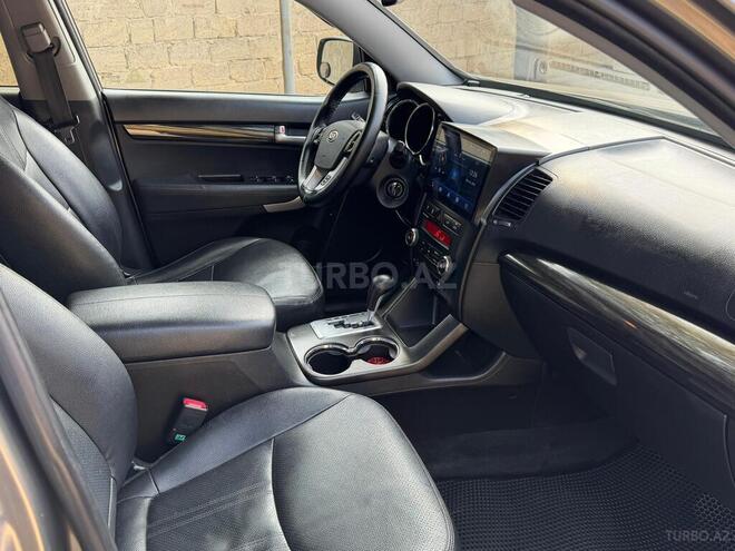 Kia Sorento 2011, 270,385 km - 2.0 l - Bakı