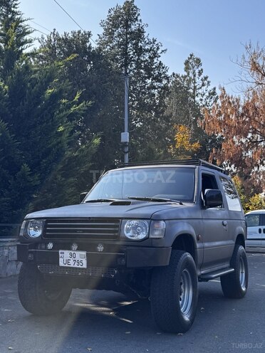 Mitsubishi Pajero 1992, 400,000 km - 2.5 l - Qax
