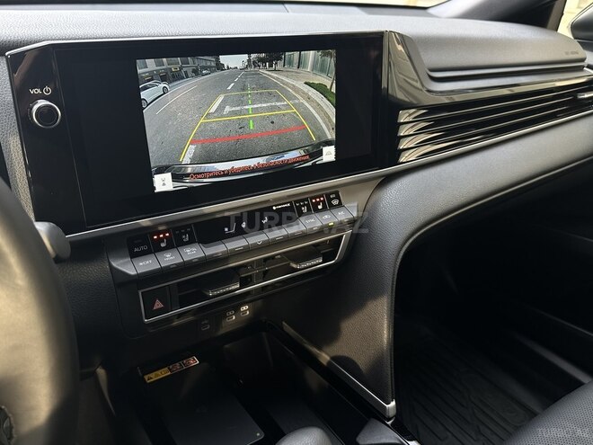 Toyota Camry 2025, 8,200 km - 2.5 l - Bakı