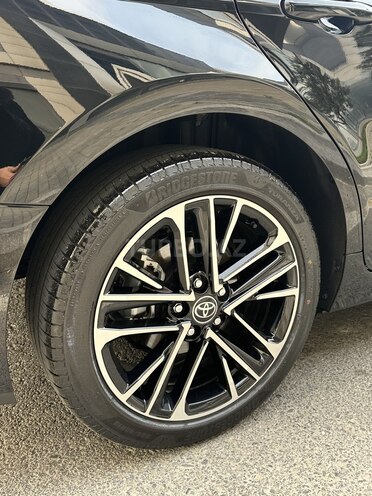 Toyota Camry 2025, 8,200 km - 2.5 l - Bakı