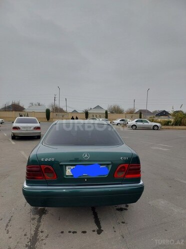 Mercedes E 220 1999, 523,524 km - 2.2 l - Ağcabədi