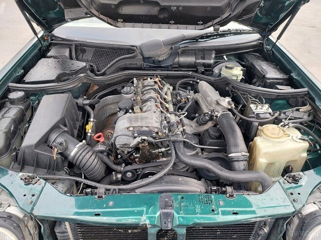 Mercedes E 220 1999, 523,524 km - 2.2 l - Ağcabədi