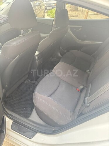 Hyundai Elantra 2011, 218,500 km - 1.8 l - Bakı